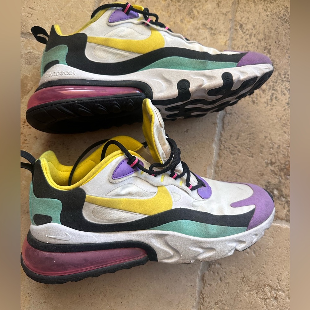 Nike Nike wmns Air Max 270 react white dynamic yellow black. AT6174101.